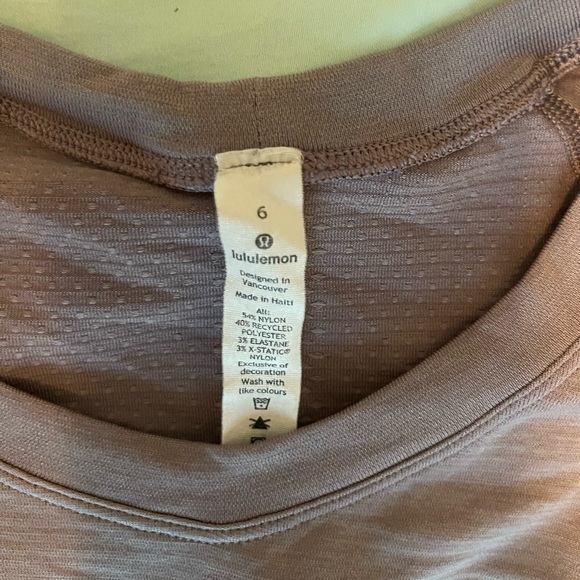 LULULEMON LONG SLEEVE SWIFTLY TECH - Picture 2 of 3